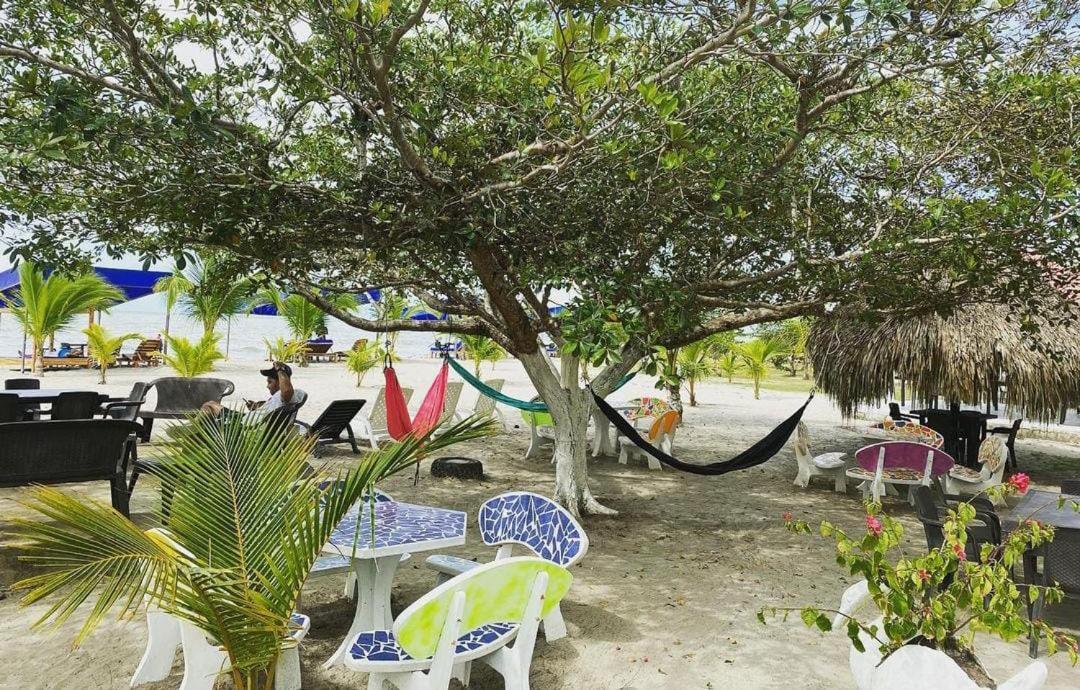 Hotel Casa Blanca Necoclí エクステリア 写真